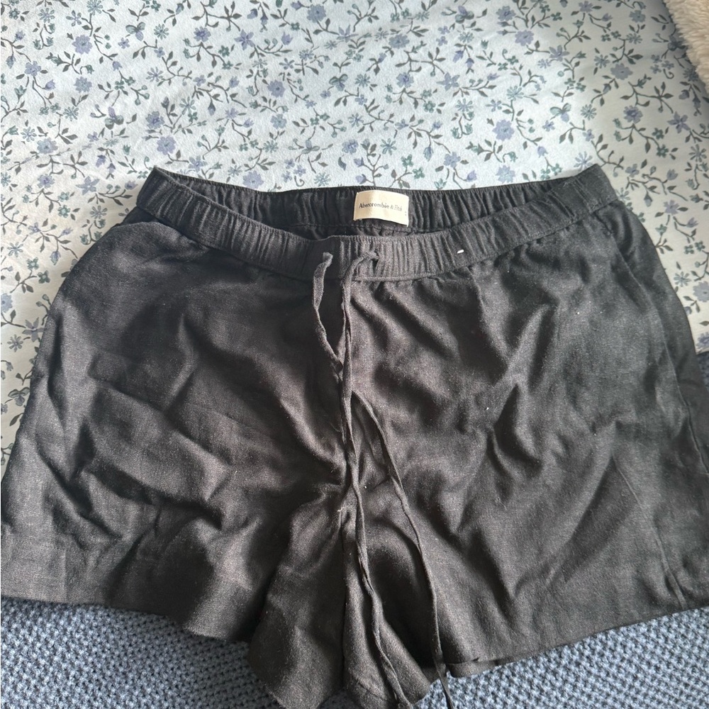Abercrombie linen blend shorts